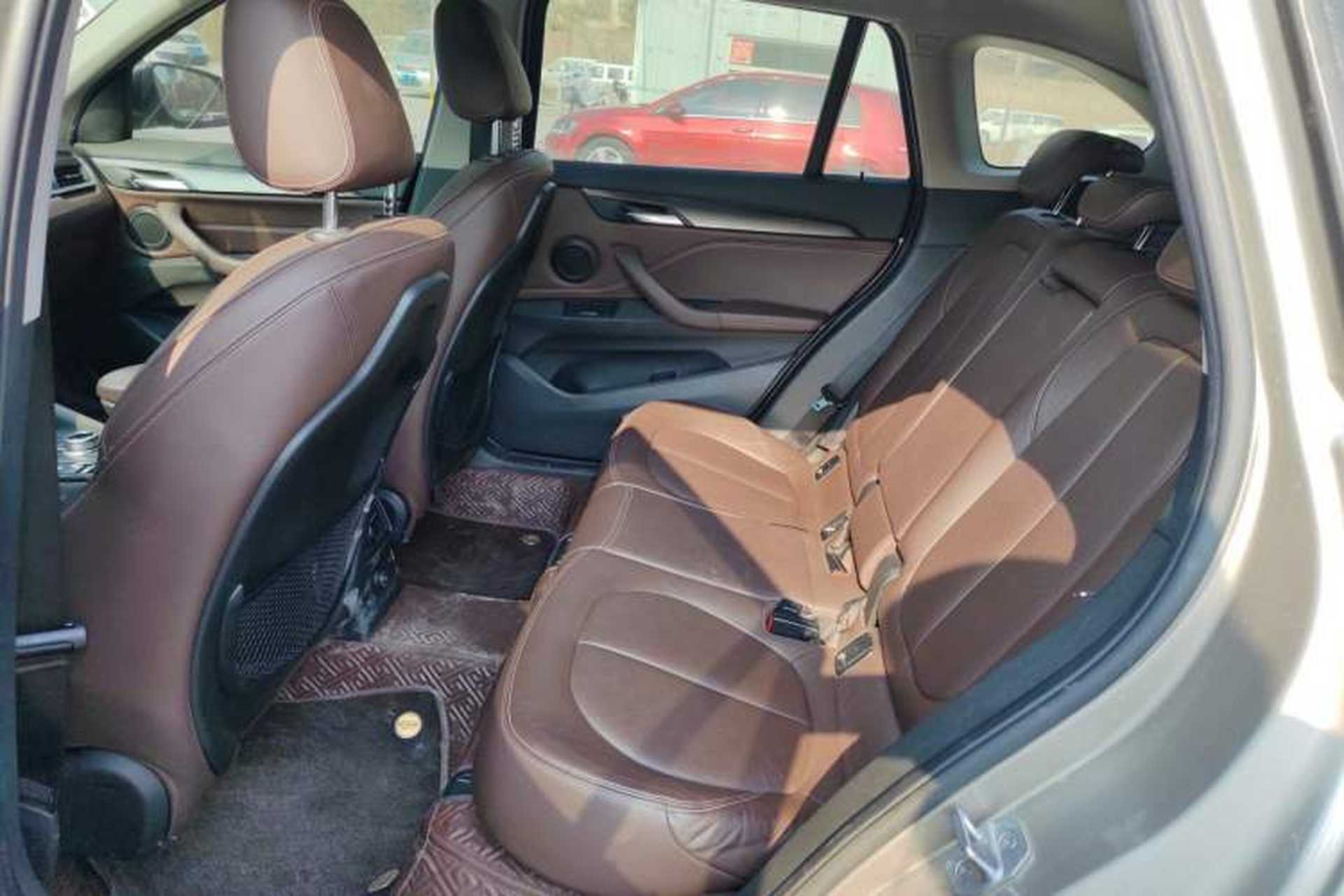 Used BMW X1 2018 xDrive20Li Luxury Edition Interior 4
