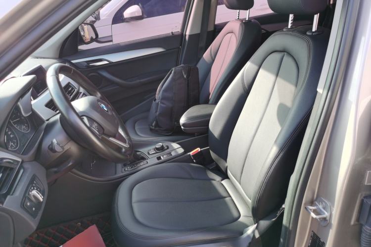 Used BMW X1 2018 sDrive18Li Fashion Model Left Front Seat
