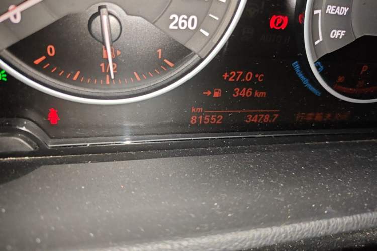 Used BMW X1 2018 xDrive20Li Luxury Model Odometer Close Up