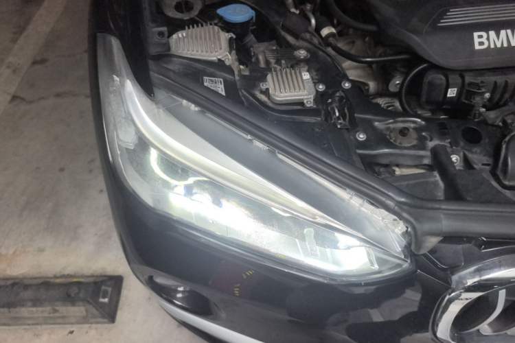 Used BMW X1 2018 sDrive18Li Luxury Model Right Front Headlight