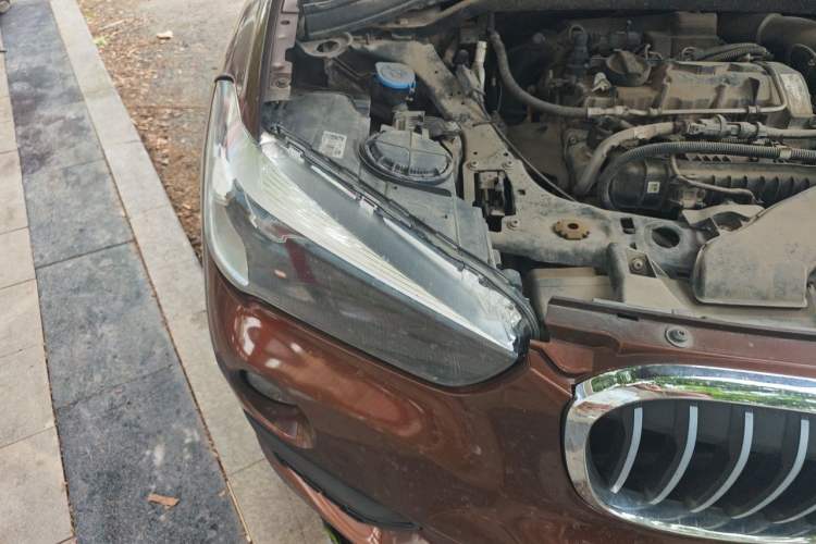 Used BMW X1 2018 sDrive18Li Fashion Model Right Front Headlight