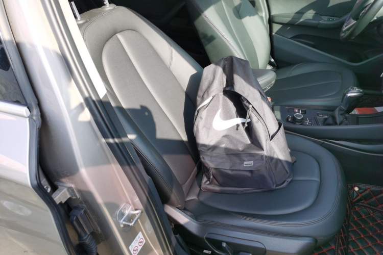 Used BMW X1 2018 sDrive18Li Fashion Model Right Front Seat