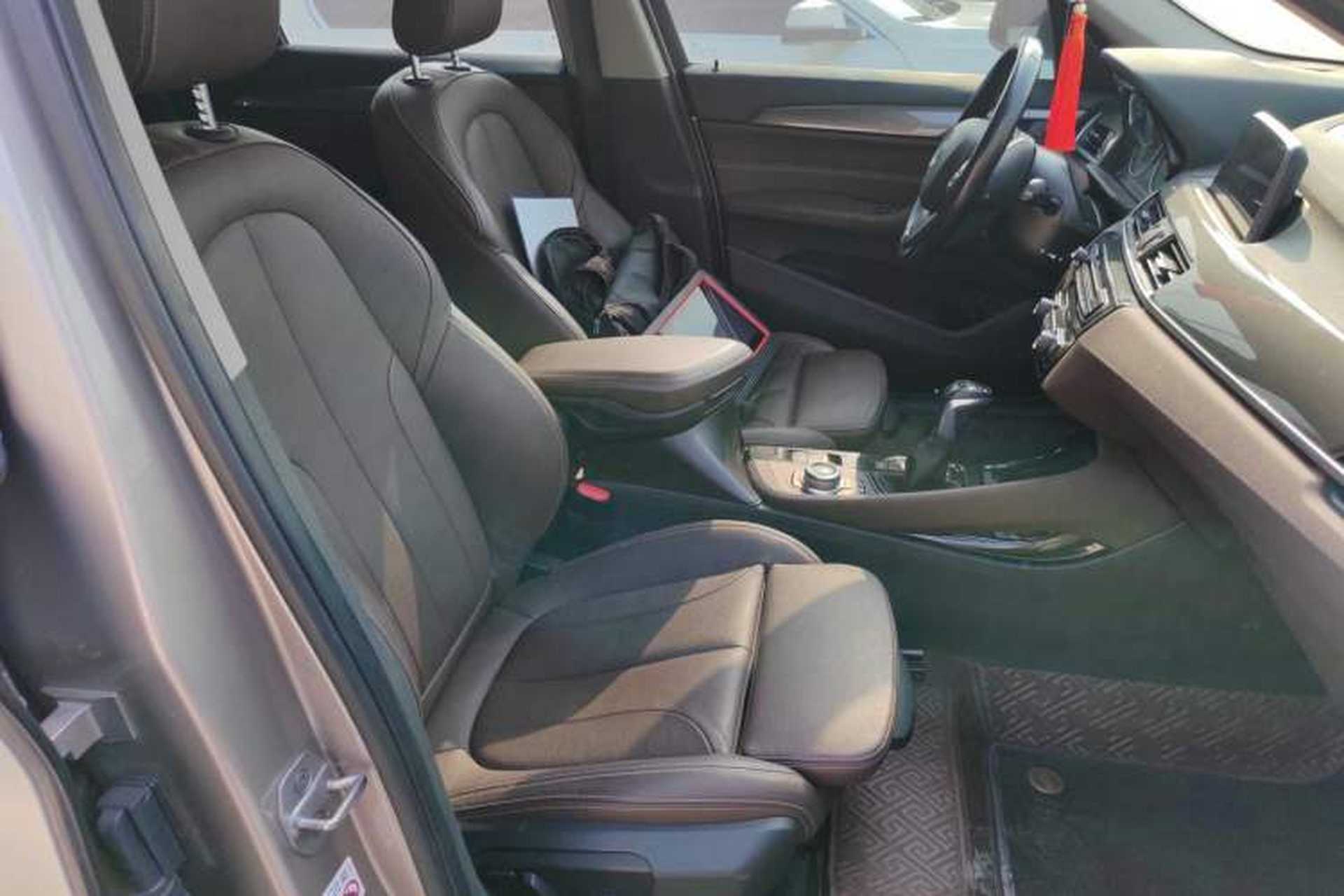 Used BMW X1 2018 xDrive20Li Luxury Edition Right Front Seat