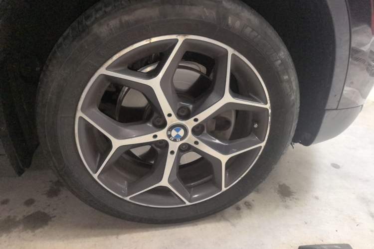 Used BMW X1 2018 sDrive18Li Luxury Model Right Front Wheel Hub