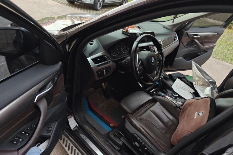 Used BMW X1 2018 xDrive20Li Luxury Edition Driver Seat