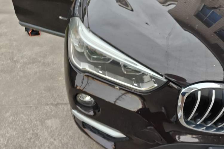 Used BMW X1 2018 xDrive20Li Luxury Edition Right Front Headlight