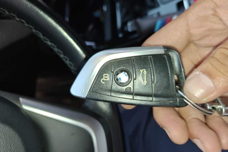 Used BMW X1 2018 xDrive20Li Luxury Edition Vehicle Key