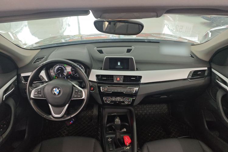 Used BMW X1 2018 sDrive18Li Fashion Model Center Console