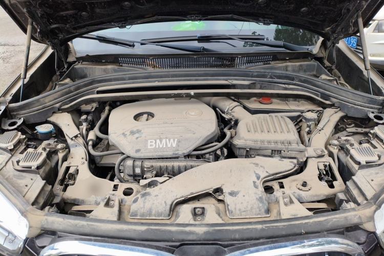 Used BMW X1 2018 sDrive18Li Fashion Model Engine Bay