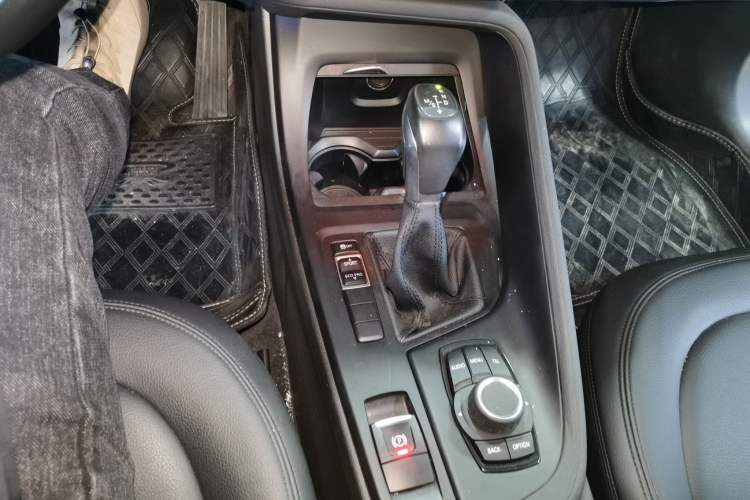 Used BMW X1 2018 sDrive18Li Fashion Model Gear Lever