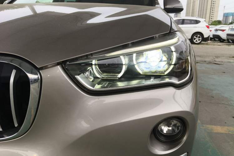 Used BMW X1 2018 sDrive18Li Luxury Model Left Front Headlight