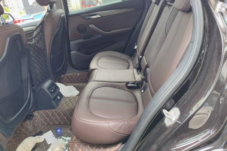 Used BMW X1 2018 sDrive18Li Fashion Model Left Rear Seat