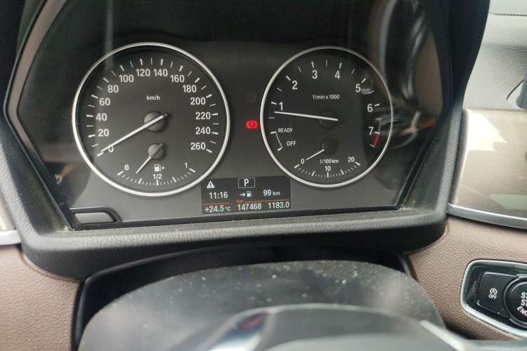 Used BMW X1 2018 xDrive20Li Luxury Edition Odometer Close Up