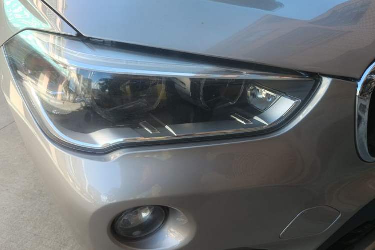 Used BMW X1 2018 sDrive18Li Luxury Model Right Front Headlight