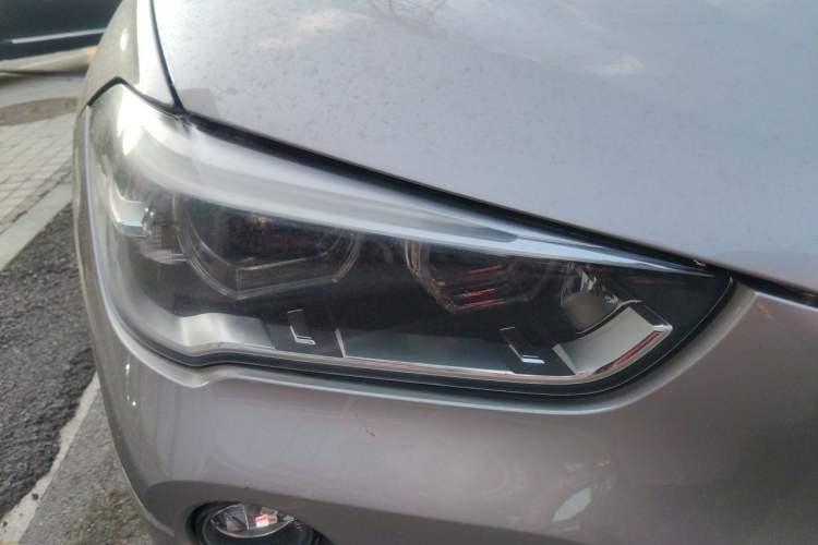 Used BMW X1 2018 sDrive18Li Luxury Model Right Front Headlight