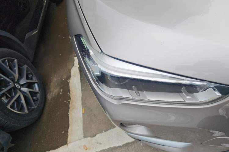 Used BMW X1 2018 sDrive18Li Luxury Model Right Front Headlight