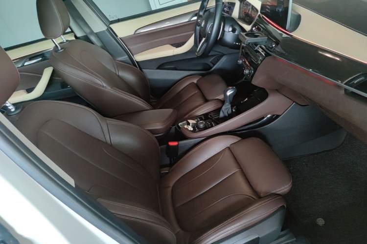 Used BMW X1 2018 sDrive18Li Luxury Model Right Front Seat