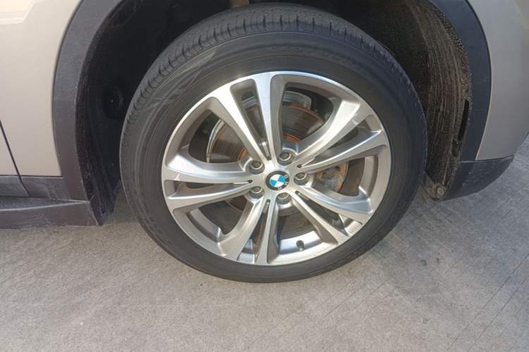 Used BMW X1 2018 sDrive18Li Luxury Model Right Front Wheel Hub