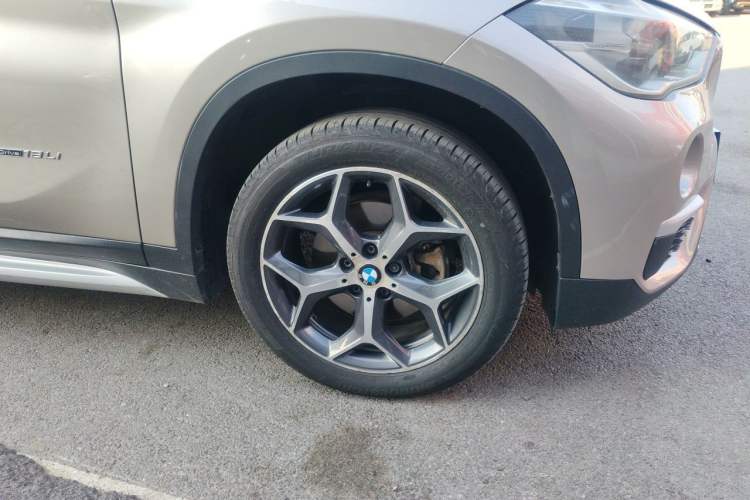 Used BMW X1 2018 sDrive18Li Luxury Model Right Front Wheel Hub