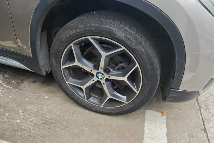 Used BMW X1 2018 sDrive18Li Luxury Model Right Front Wheel Hub