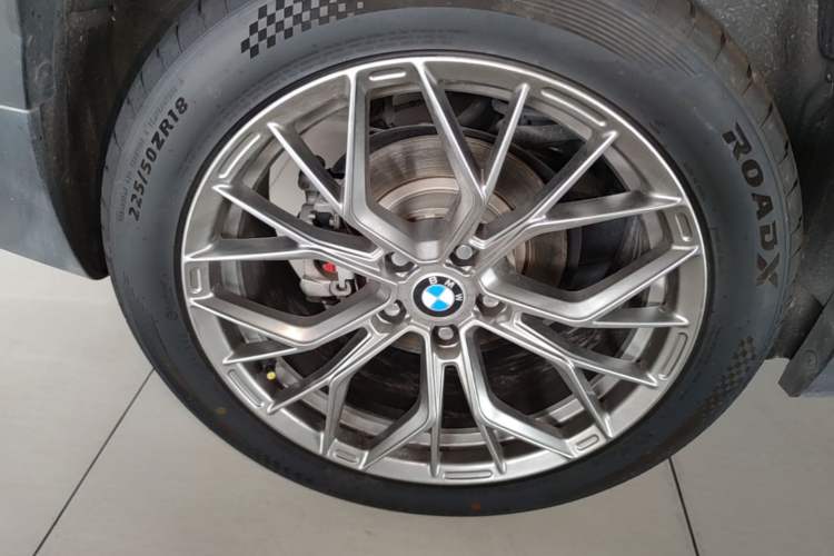 Used BMW X1 2018 sDrive18Li Luxury Model Right Rear Wheel Hub