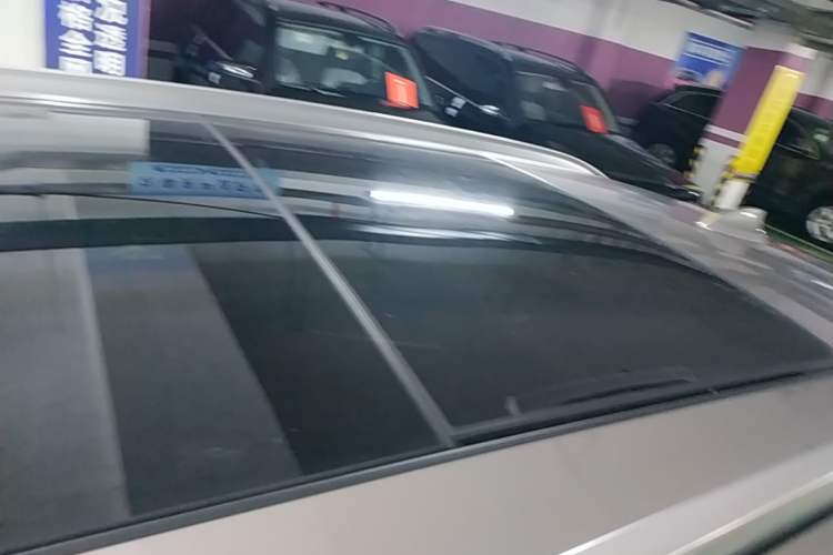 Used BMW X1 2018 sDrive18Li Luxury Model Roof