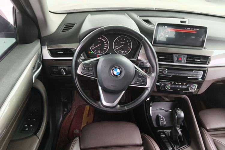 Used BMW X1 2018 sDrive18Li Luxury Model Steering Wheel
