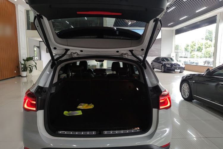 Used BMW X1 2018 sDrive18Li Luxury Model Trunk