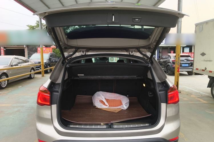 Used BMW X1 2018 sDrive18Li Luxury Model Trunk