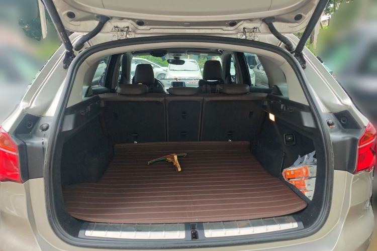 Used BMW X1 2018 sDrive18Li Luxury Model Trunk