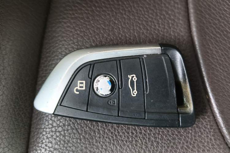 Used BMW X1 2018 sDrive18Li Luxury Model Vehicle Key