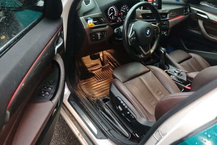 Used BMW X1 2018 xDrive20Li Luxury Edition Driver Seat