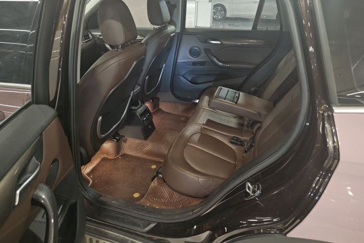 Used BMW X1 2018 xDrive20Li Luxury Edition Left Rear Seat