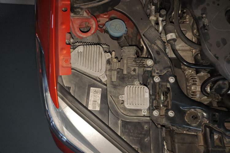 Used BMW X1 2018 sDrive18Li Luxury Model Engine Bay Right