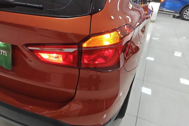 Used BMW X1 2018 sDrive18Li Fashion Model Exterior 3