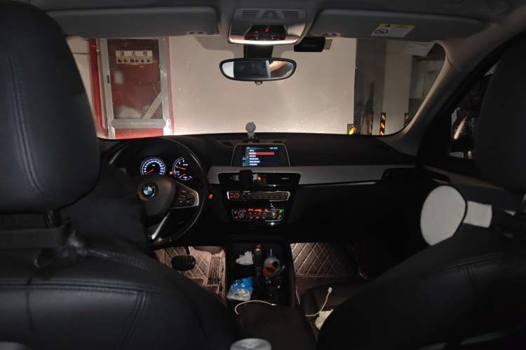 Used BMW X1 2018 sDrive18Li Fashion Model Headliner