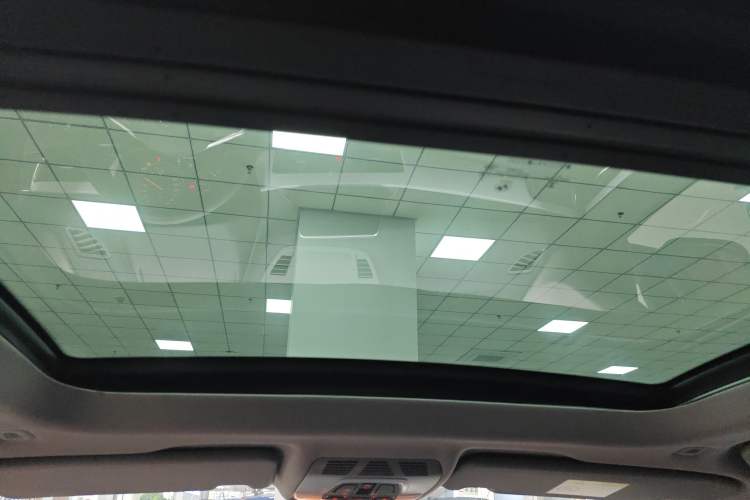 Used BMW X1 2018 sDrive18Li Fashion Model Headliner