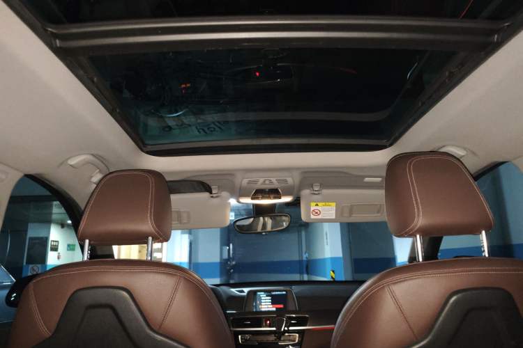 Used BMW X1 2018 sDrive18Li Luxury Model Headliner