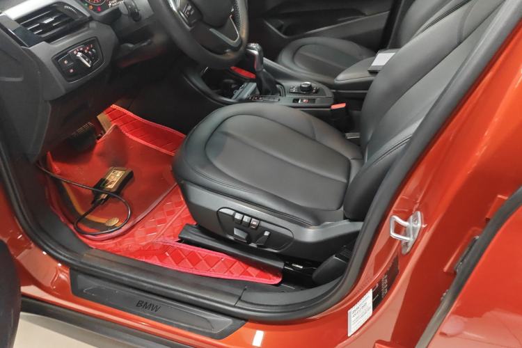 Used BMW X1 2018 sDrive18Li Fashion Model Left Front Seat