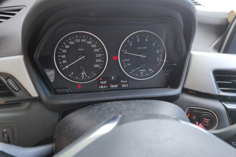 Used BMW X1 2018 sDrive20Li Leading Model Odometer Close Up