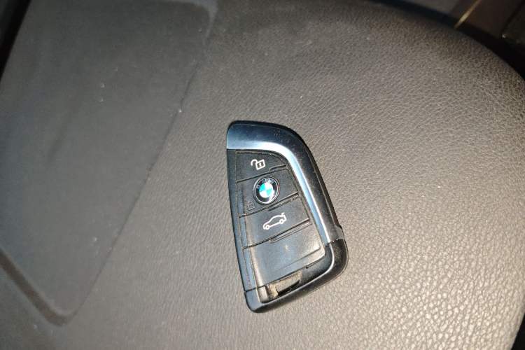 Used BMW X1 2018 sDrive18Li Luxury Model Vehicle Key