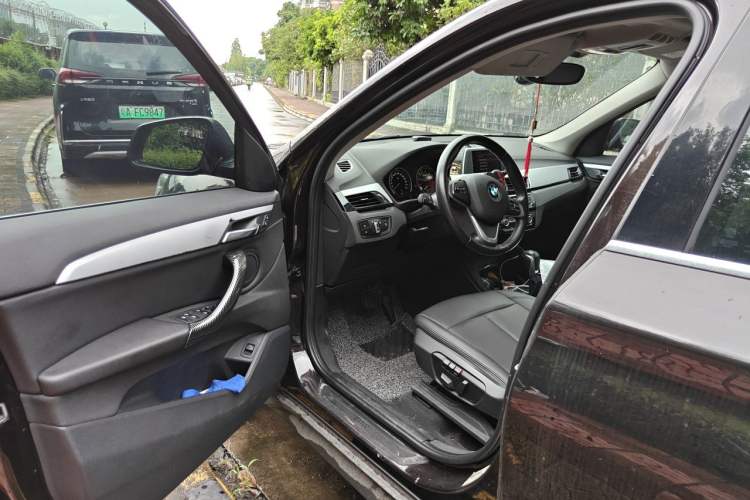 Used BMW X1 2018 sDrive20Li Leading Model Driver Seat
