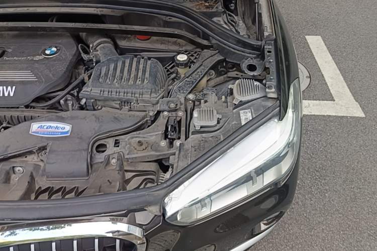 Used BMW X1 2018 sDrive18Li Luxury Model Engine Bay Left