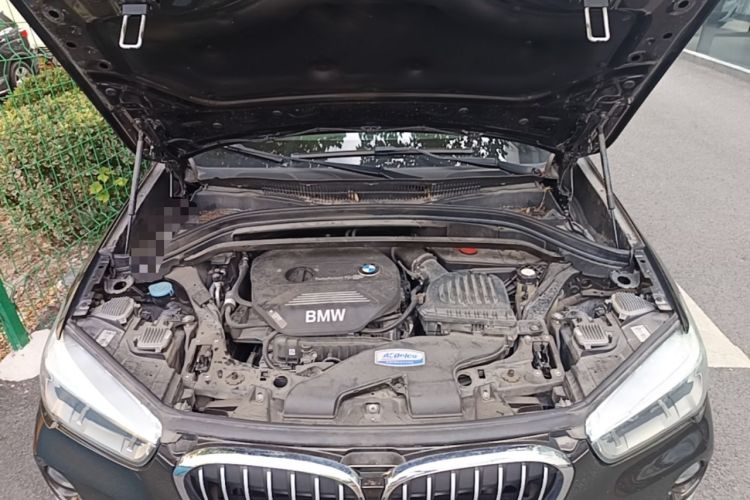 Used BMW X1 2018 sDrive18Li Luxury Model Engine Bay