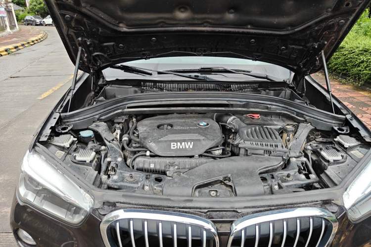 Used BMW X1 2018 sDrive20Li Leading Model Engine Bay Right