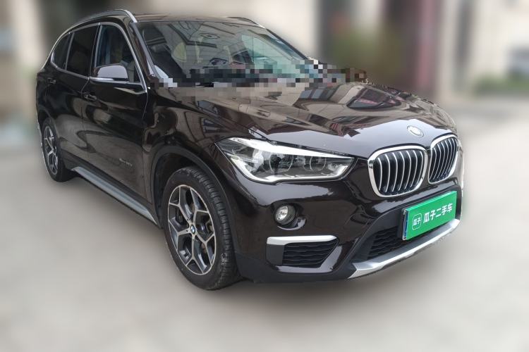 Used BMW X1 2018 sDrive18Li Luxury Model Front Right 45 Deg
