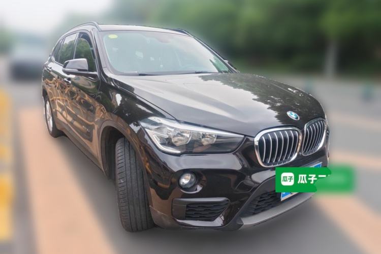 Used BMW X1 2018 sDrive18Li Fashion Model Front Right 45 Deg