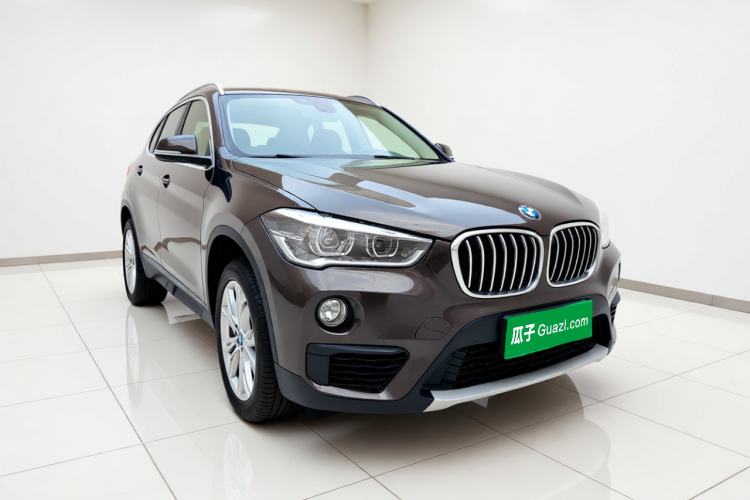 Used BMW X1 2018 sDrive20Li Leading Model Front Right 45 Deg