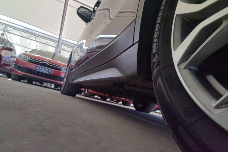 Used BMW X1 2018 sDrive20Li Leading Model Left Side Sill
