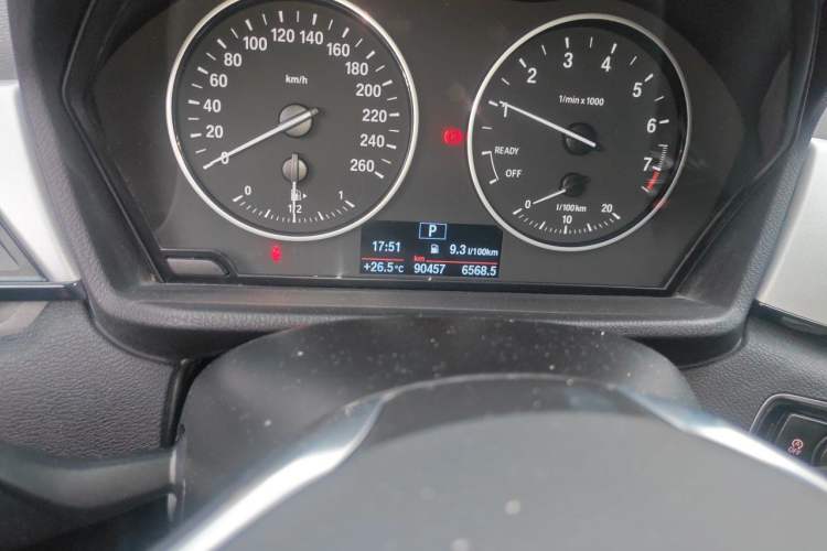 Used BMW X1 2018 sDrive18Li Fashion Model Odometer Close Up